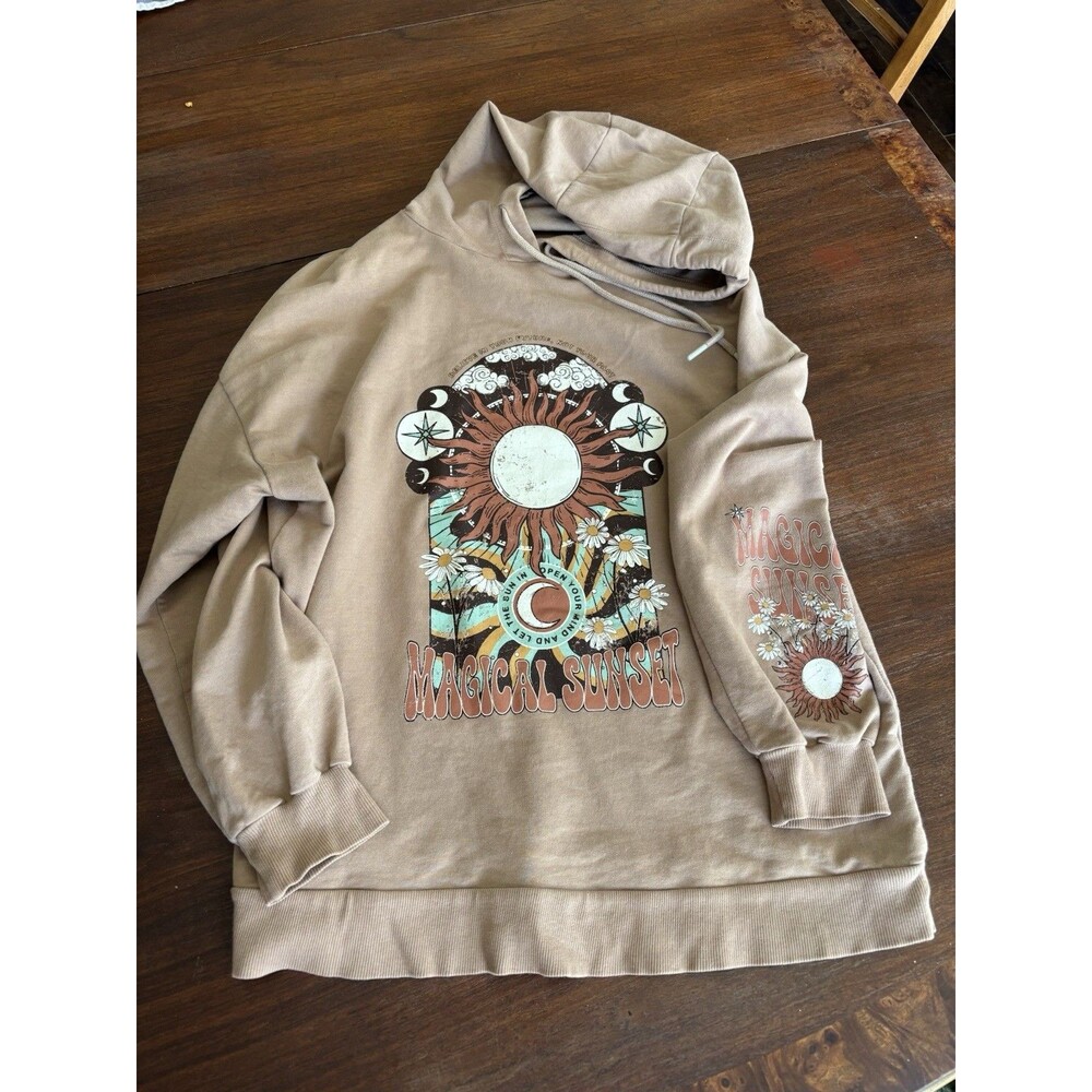 Men's Tan Graphic Print Pullover Hoodie, Size Medium LC Waikiki